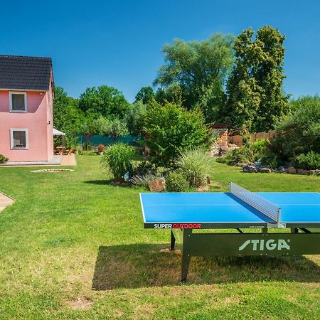 Statek U Dubu Hotel Svojetin Bagian luar foto