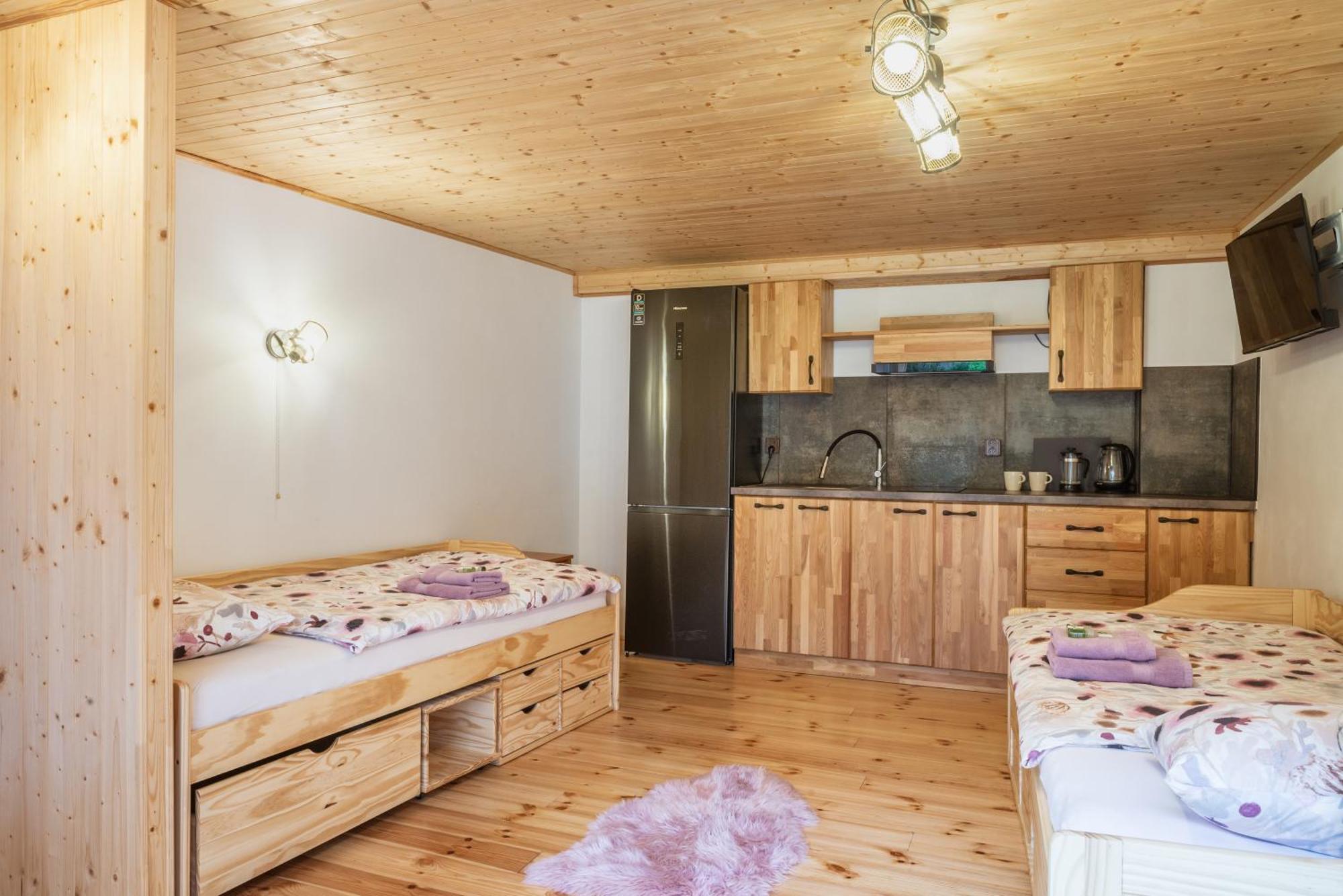 Statek U Dubu Hotel Svojetin Bagian luar foto